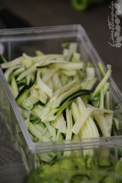 Wildlachs mit Zucchini-Spaghetti